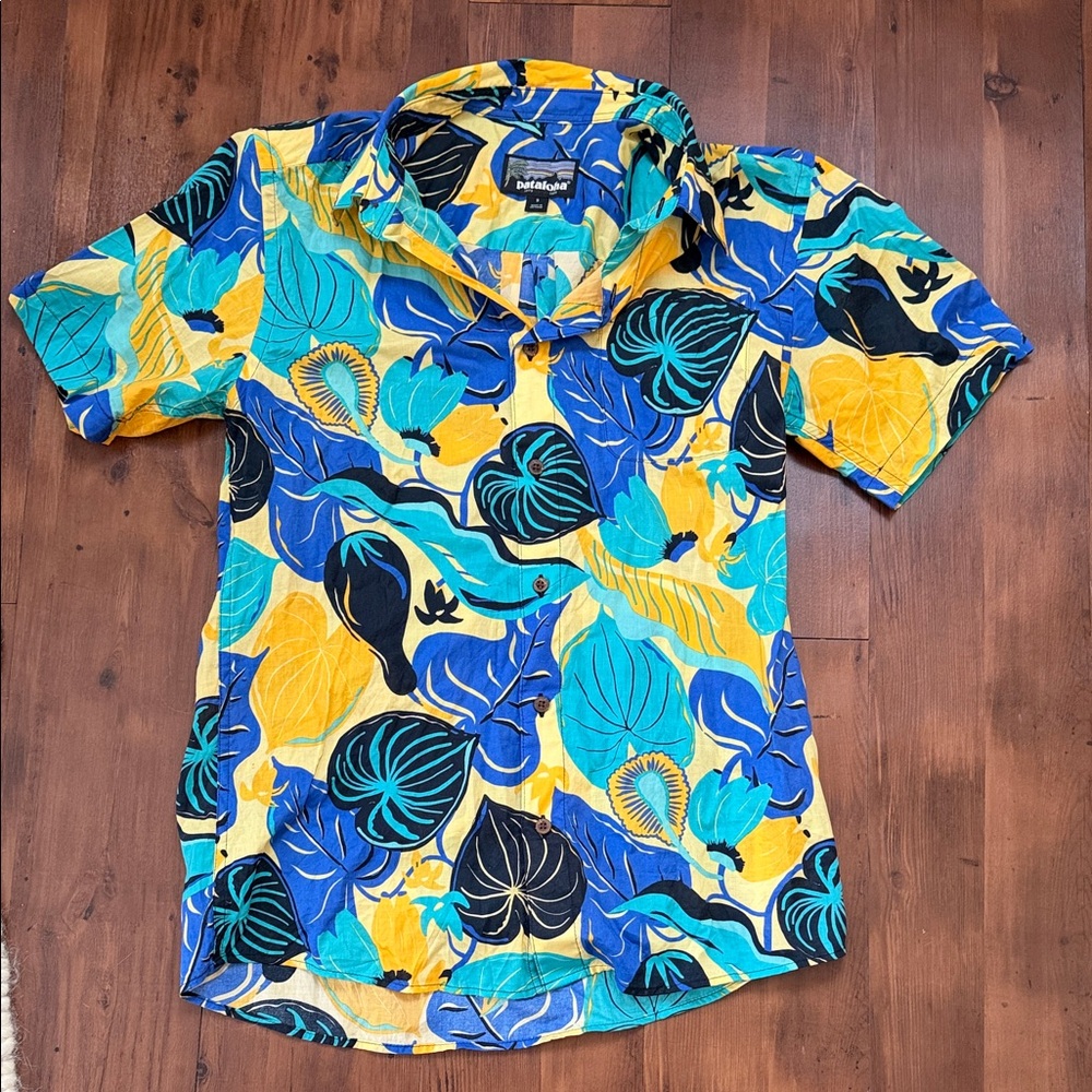 Patagonia Organic cotton Short-Sleeve Button-Down Shirt